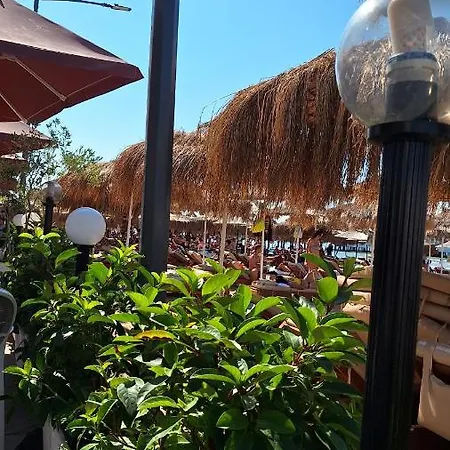 Geni Apartment Durres
